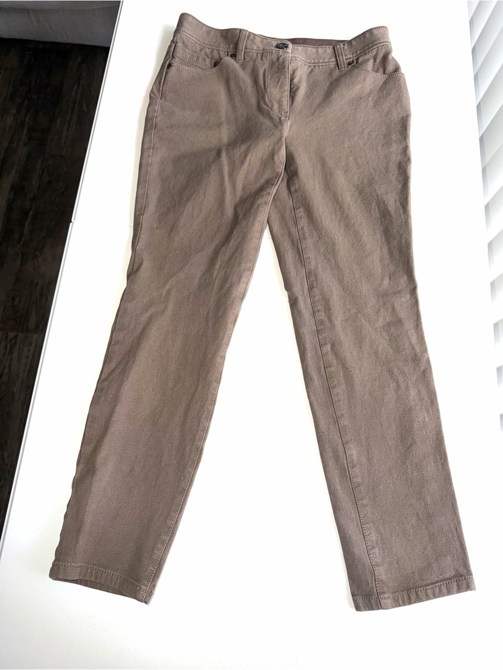 Women’s Chico’s Taupe/Brown Stretch Slim Fit Pants  T0143